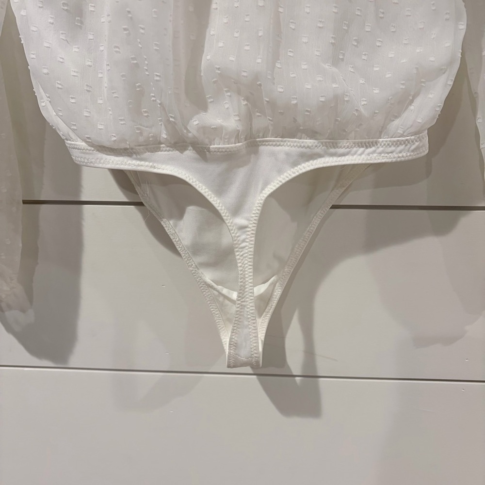 Abercrombie White Swiss Dot Sheer Bodysuit Blouse Cottagecore Coquette Medium - Picture 10 of 14